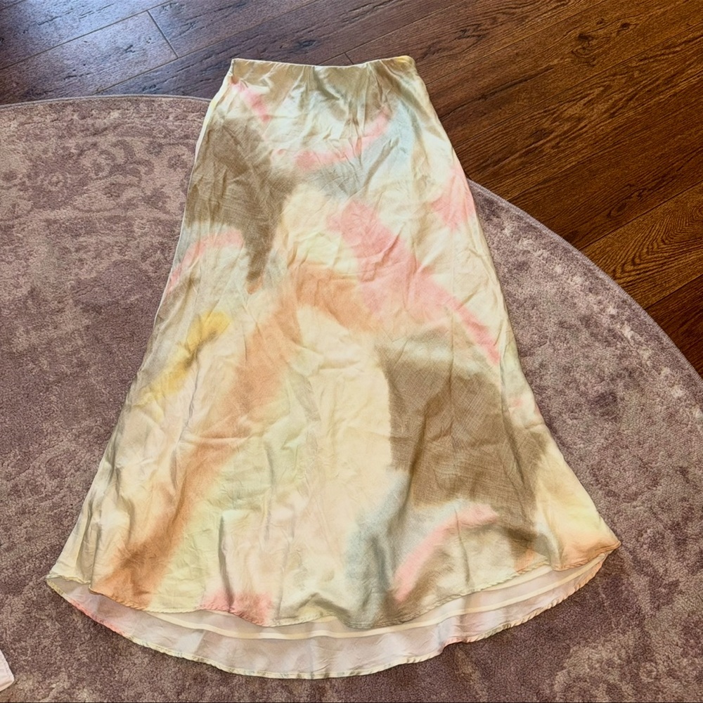 Eighteen Muse Women’s Small Beautiful Silk Yellow Colorful Watercolor Long Skirt